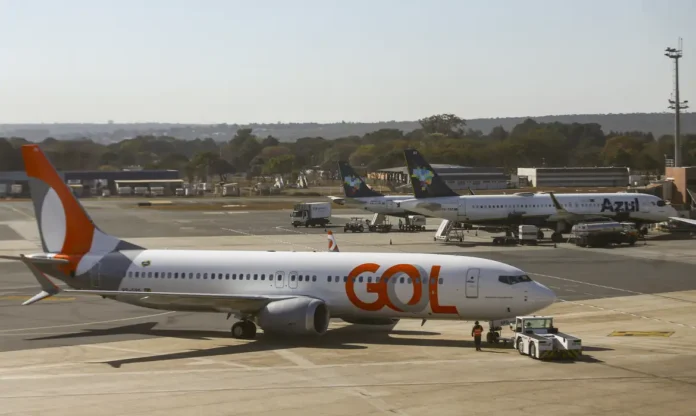 avioes-aeroporto_mcamgo_abr_290720221818-13